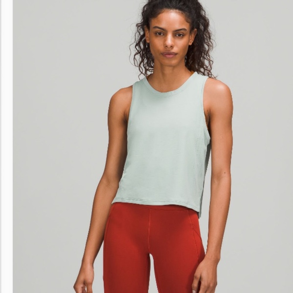 Lululemon Train to Be Tank